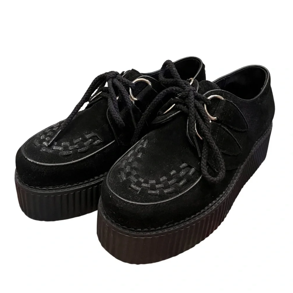 Black Platform Lace-Up Creepers Women’s Shoes